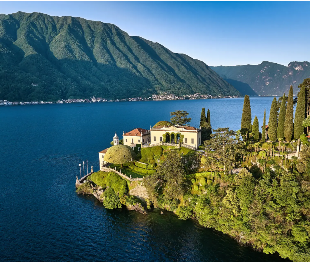 Villa Balbianello and lake como mountains